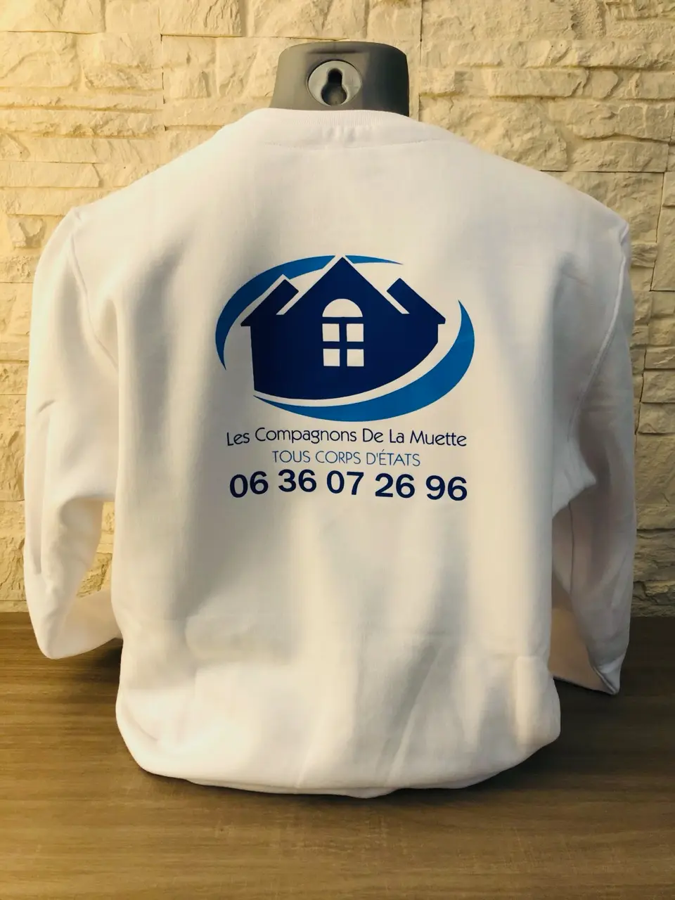 marquage personnalisation flocage impression textile lyon l&#39;isle d&#39;abeau la verpillère villefontaine saint bonnet de mûre la tour du pin bourgoin jallieu sérigraphie tee shirt sweat polo casquette totebag